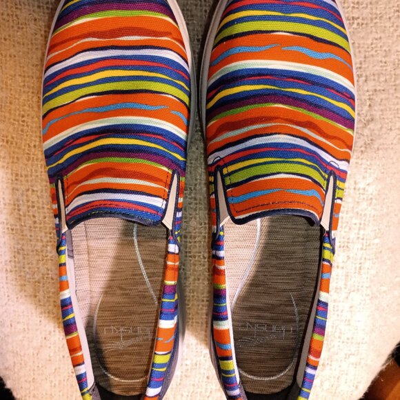NWOB/Dansko Belle Canvas Casual Loafer, Bright Multi Colors with Blue, Size 11 - Picture 1 of 8
